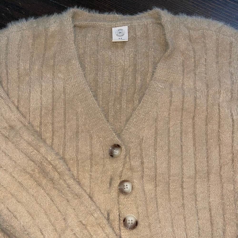 UO Maddie Fuzzy Fitted Cardigain - Picture 3 of 5